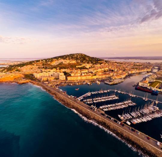 דירות Sète Joli Studio Au Mont St Clair Avec Vue Sur La Mer מראה חיצוני תמונה